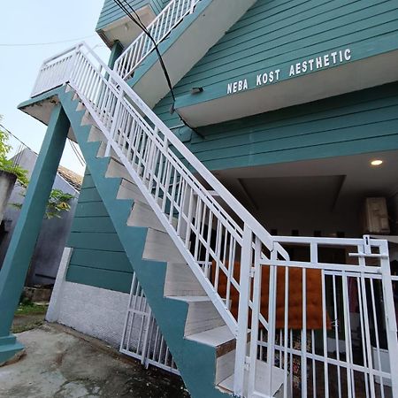 Oyo Life 92977 Neba Kost Aesthetic Peladen Exterior foto