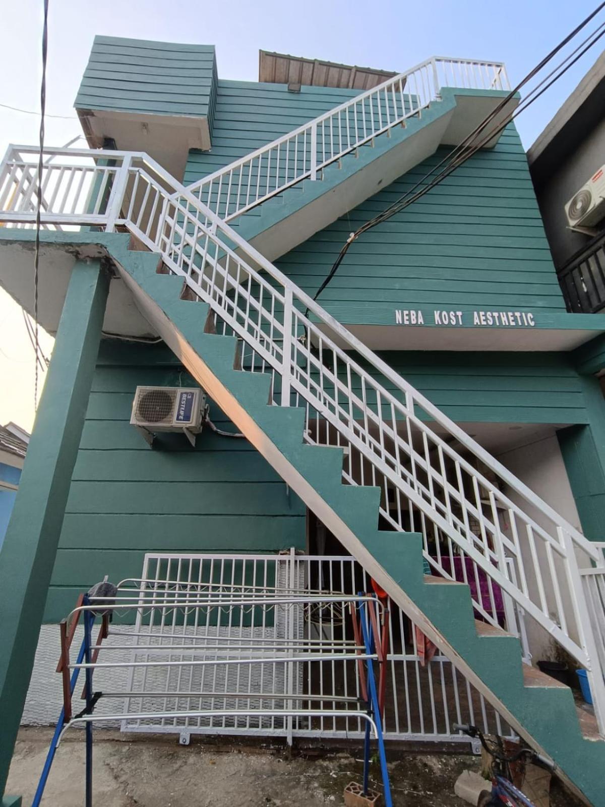Oyo Life 92977 Neba Kost Aesthetic Peladen Exterior foto