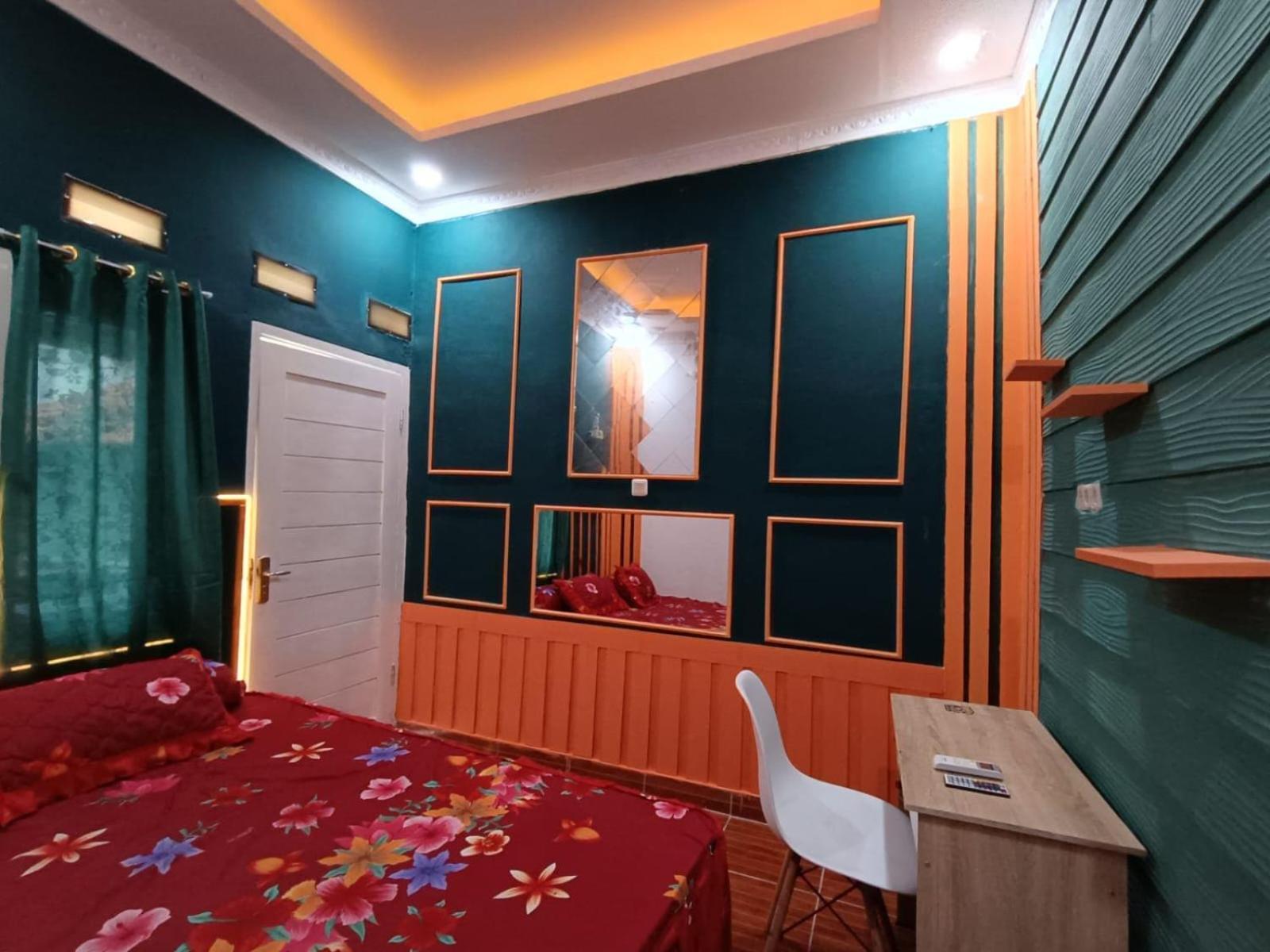 Oyo Life 92977 Neba Kost Aesthetic Peladen Exterior foto