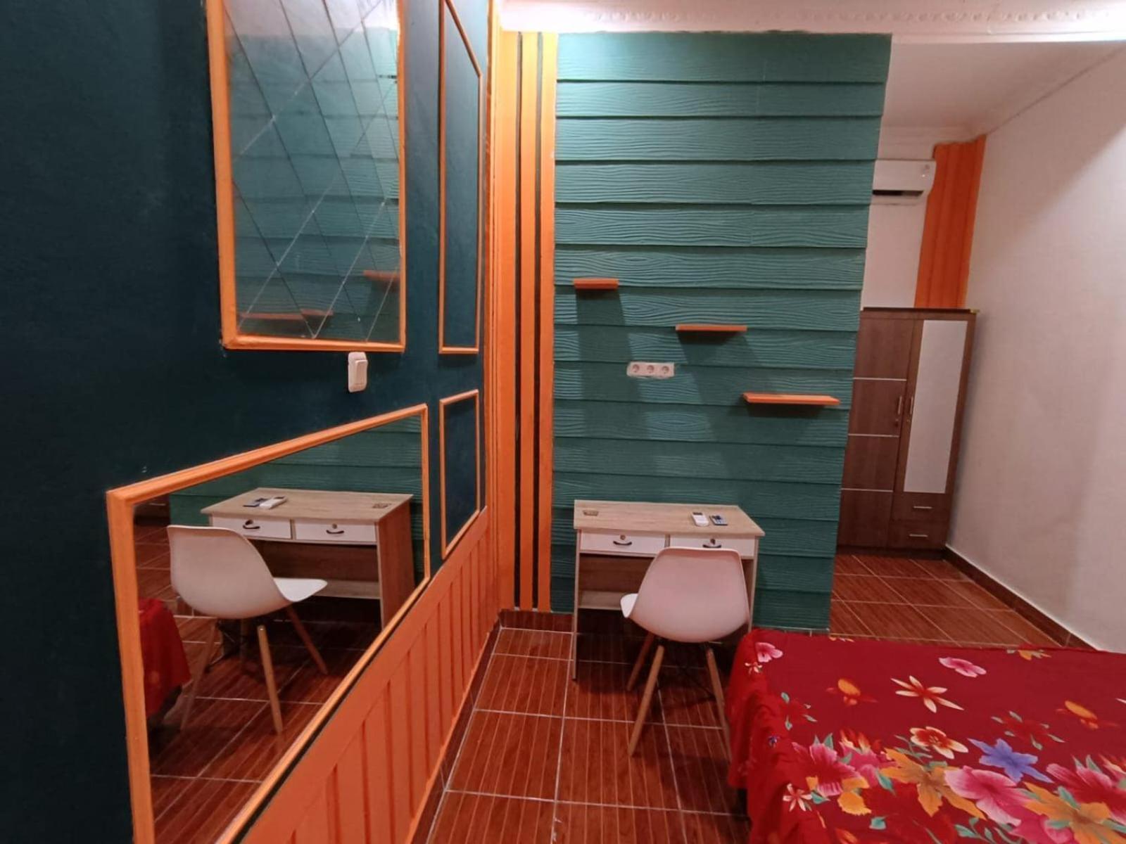 Oyo Life 92977 Neba Kost Aesthetic Peladen Exterior foto
